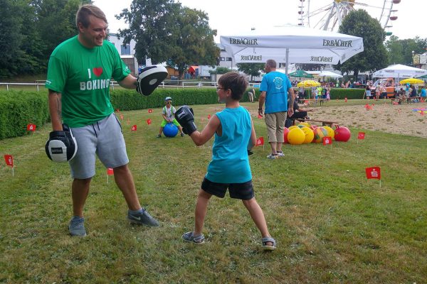 Kinderspielfest_Erbacher_Wiesenmarkt_TSV_Erbach_Boxen (2)